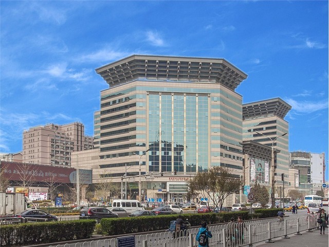 饮水机家用桶装水哪家好